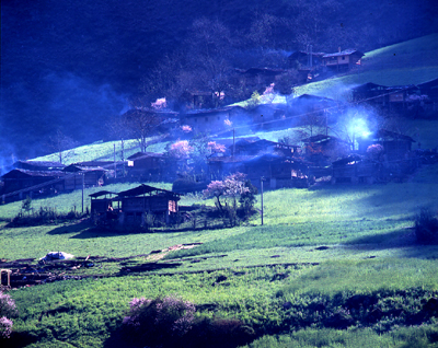 http://www.cpanet.cn/uploads/121128/82402-12112QJ2203R.jpg