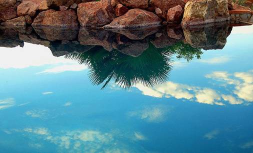 http://image1.nphoto.net/news/image/201207/d3446a0a6525733a.jpg